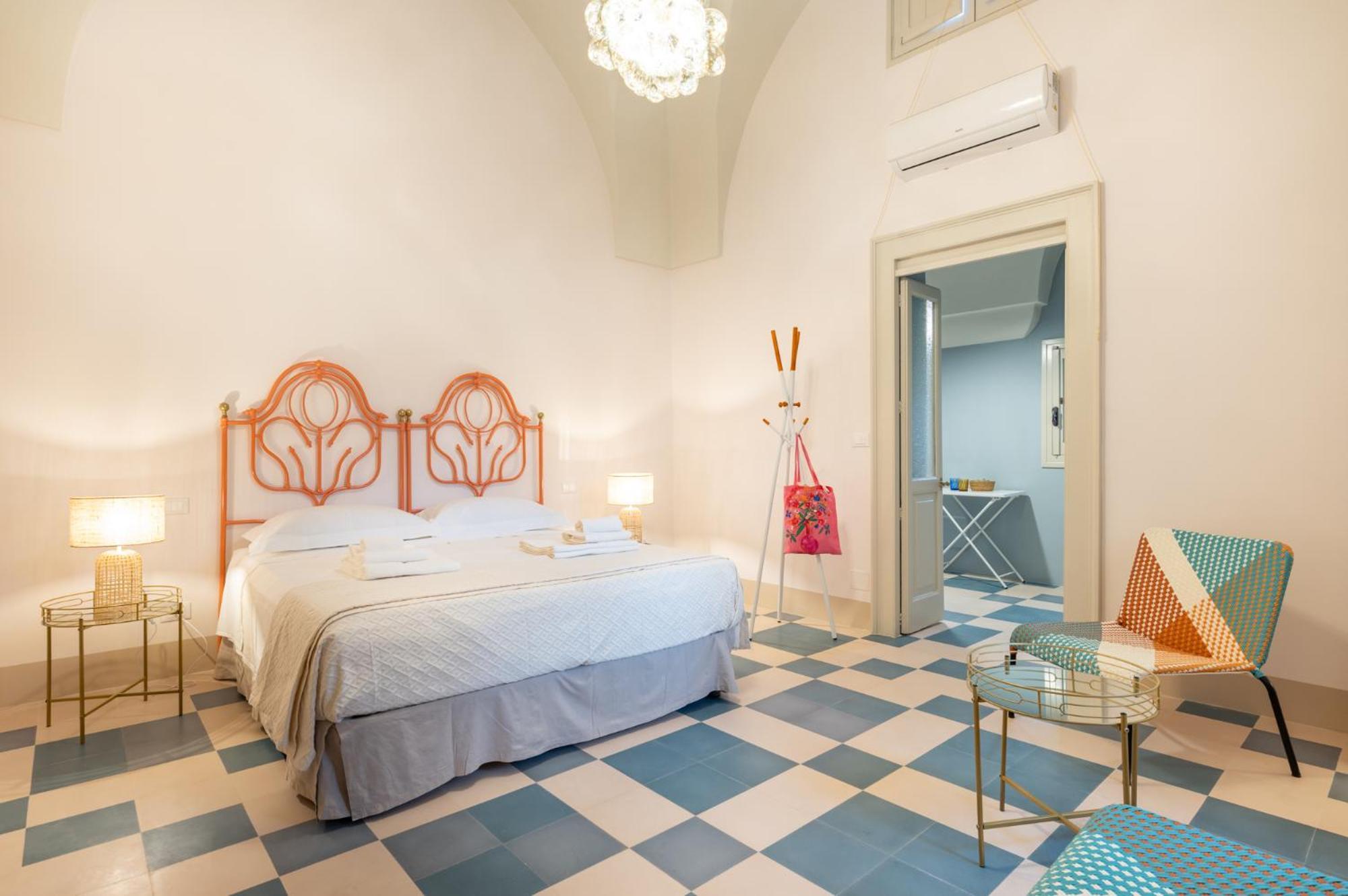 Donna Zaira Rooms&Suites Малье Экстерьер фото