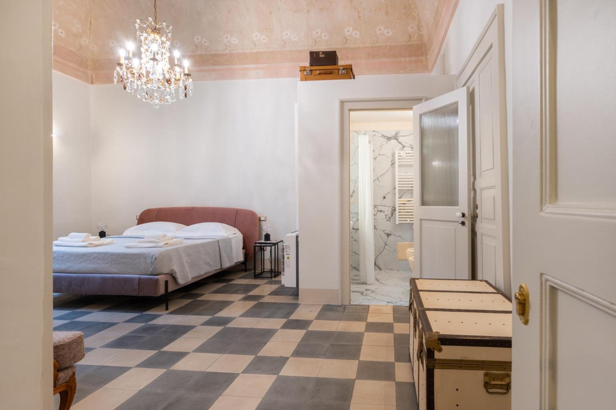 Donna Zaira Rooms&Suites Малье Экстерьер фото